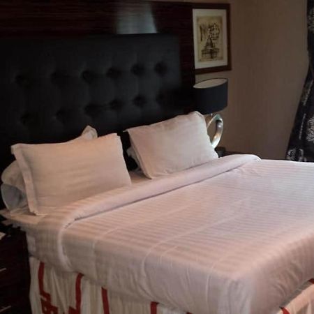 Villa Angelia Boutique Hotel Ikoyi Kültér fotó