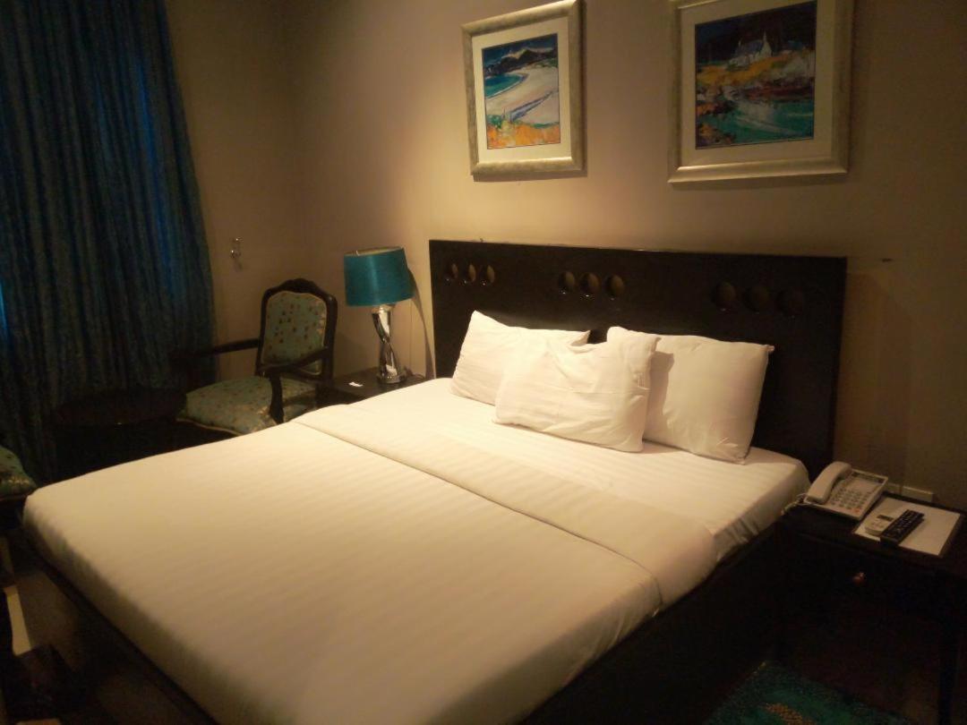 Villa Angelia Boutique Hotel Ikoyi Kültér fotó